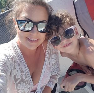 Meet your Posher, Jennifer